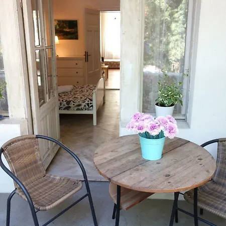Silencio Apartament 600m Plaza 아파트